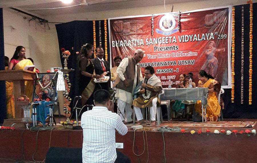 Pt.Sanjay Garud Concert