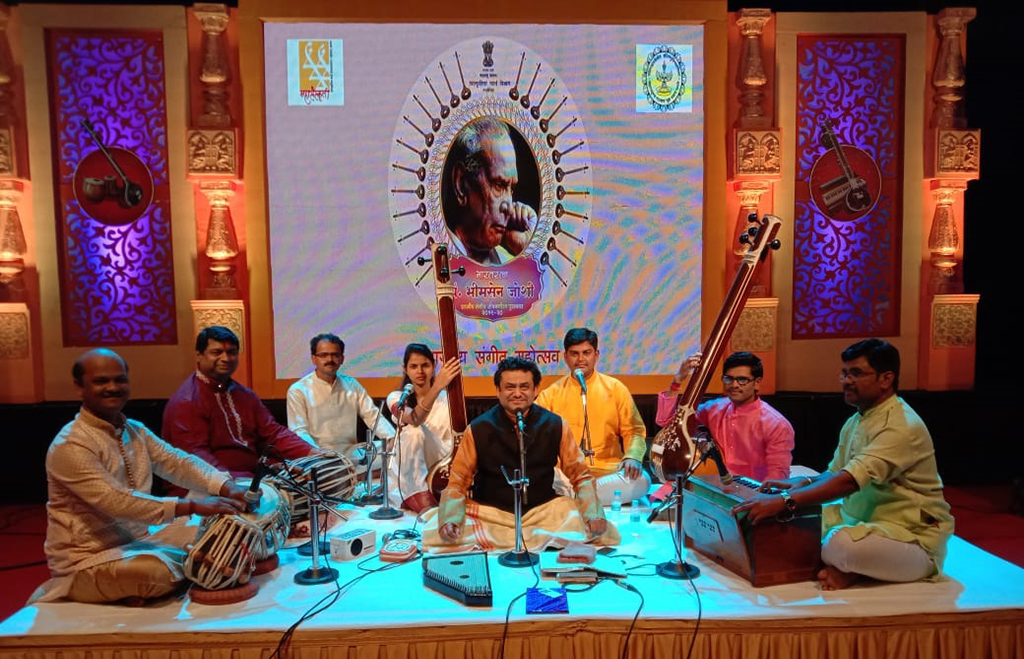 Pt.Sanjay Garud concert
